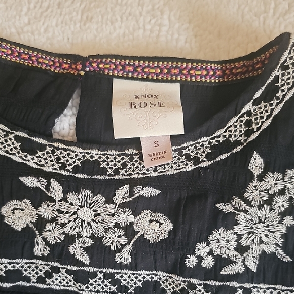 Knox Rose Black Blouse with White Embroidery - Picture 2 of 4